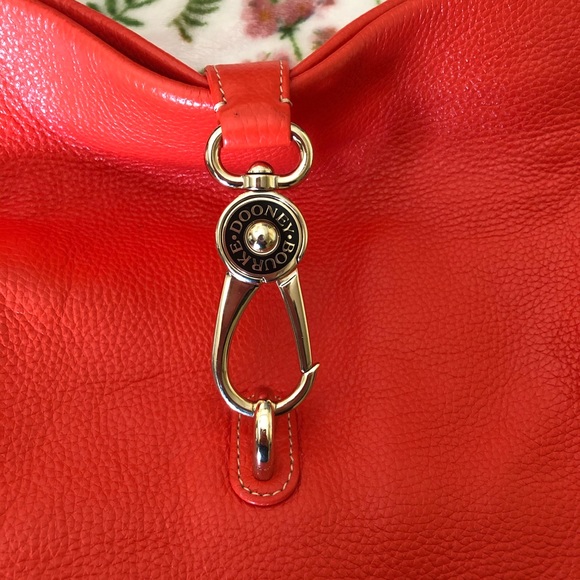 Dooney & Bourke Lg Logo Lock Pebbled Leather Bag - Picture 2 of 16